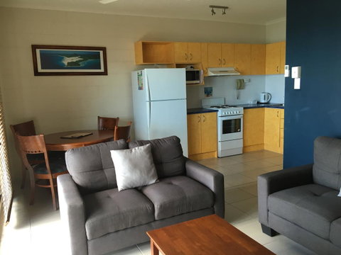 Whitsunday Waterfront Apartments - Accommodation Fremantle 18