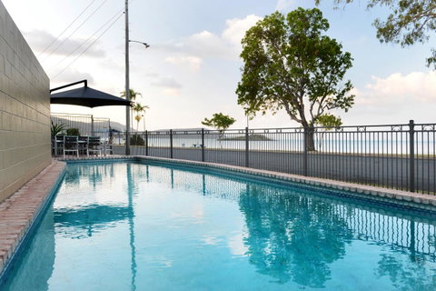 Whitsunday Waterfront Apartments - Accommodation Fremantle 1