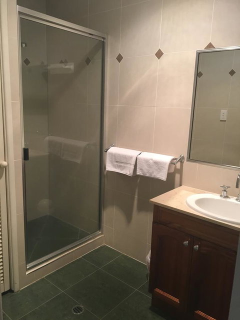 Whitsunday Waterfront Apartments - Accommodation Fremantle 27