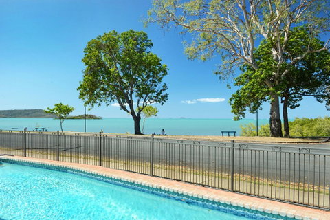 Whitsunday Waterfront Apartments - Accommodation Fremantle 11