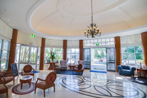 Bel Air On Broadbeach - Official - Accommodation Fremantle 2