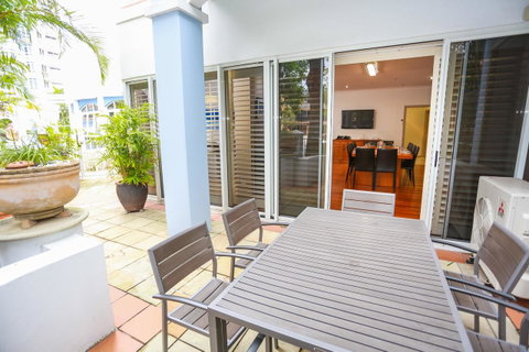 Bel Air On Broadbeach - Official - Accommodation Fremantle 9