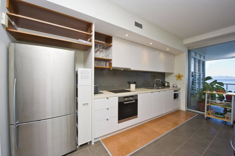 1 Bright Point Apartment 5404 - Accommodation Fremantle 3