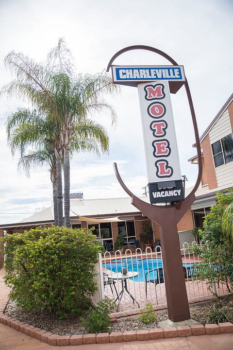 Charleville Motel - Accommodation Fremantle 2