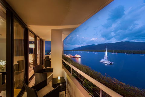 Hilton Cairns - Accommodation Fremantle 20