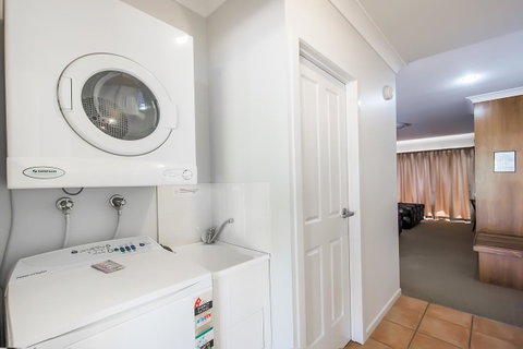 Shamrock Gardens Motel - Accommodation Fremantle 2