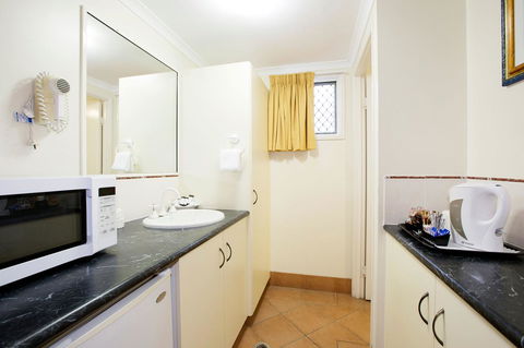 Glenmore Tavern - Accommodation Fremantle 34