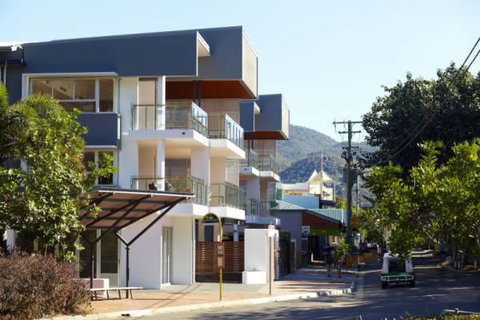 Maggies Beachfront Apartment 13 - Accommodation Fremantle 1