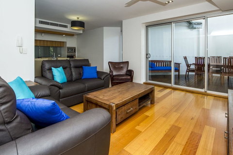 Maggies Beachfront Apartment 13 - Accommodation Fremantle 6