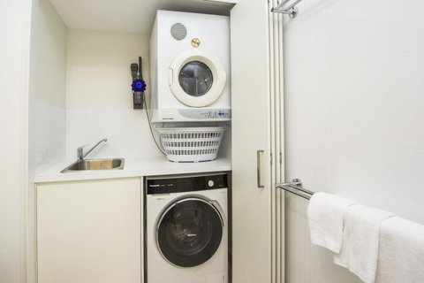 1 Bright Point Apartment 1504 - Accommodation Fremantle 14
