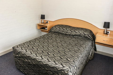 Salisbury Hotel Motel - Accommodation Fremantle 22