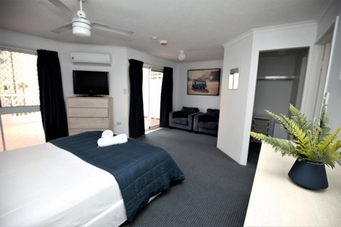 Markham Court - Accommodation Fremantle 2