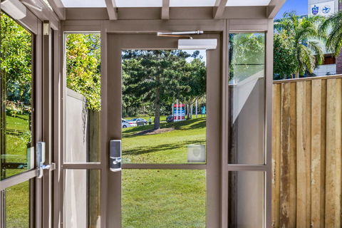 Essence Apartments Chermside - Accommodation Fremantle 4