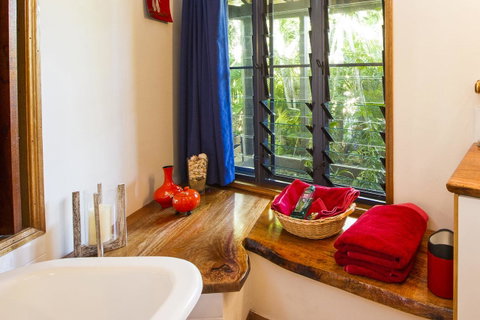 Magnetic Cottage - Accommodation Fremantle 0