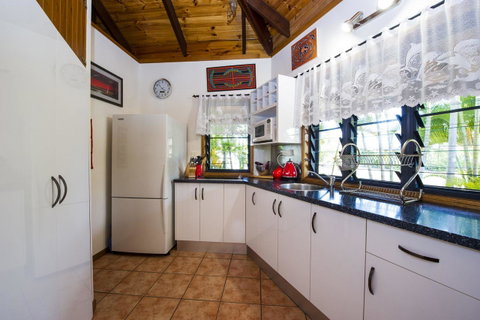 Magnetic Cottage - Accommodation Fremantle 8