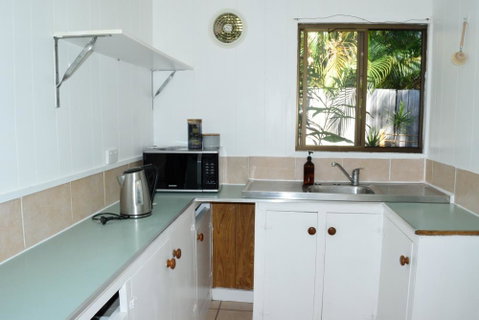 1 Min. Walk To Beach Horeseshoe Bay Holiday Units - Accommodation Fremantle 5