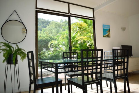 1 Min. Walk To Beach Horeseshoe Bay Holiday Units - Accommodation Fremantle 3