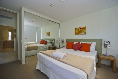 Blue On Blue Apartment 933 - Accommodation Fremantle 8