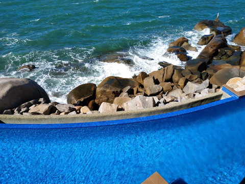 Best At Bright Point Absolute Waterfront Apartment - Accommodation Fremantle 5