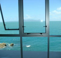 Best at Bright Point Absolute Waterfront 4 bedroom apartment - Accommodation Fremantle