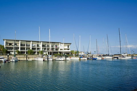 Blue On Blue Superior Studio Room 1321 - Accommodation Fremantle 6
