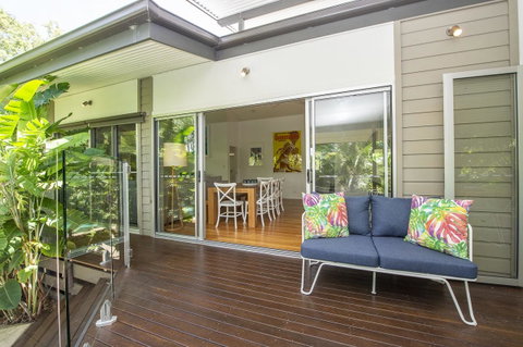 Whispering Palms - Accommodation Fremantle 1