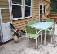 Retro Beach Flat - Accommodation Fremantle