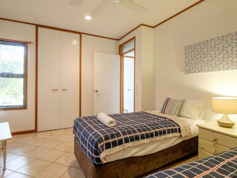 Claytons 1 By Discover Stradbroke - Accommodation Fremantle 24
