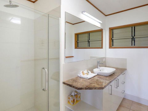 Claytons 1 By Discover Stradbroke - Accommodation Fremantle 19
