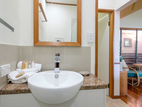 Claytons 1 By Discover Stradbroke - Accommodation Fremantle 10