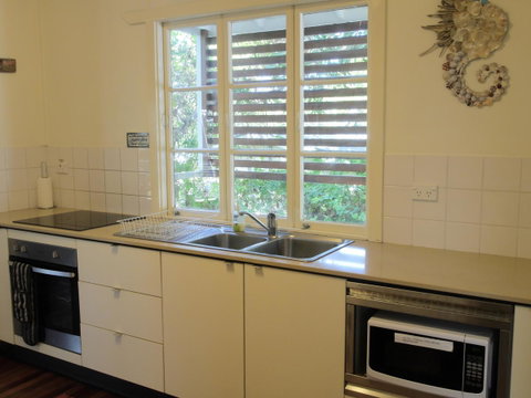 Frenchmans Cottage - Accommodation Fremantle 12
