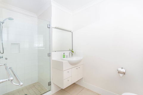 Seychelles Up - Accommodation Fremantle 25