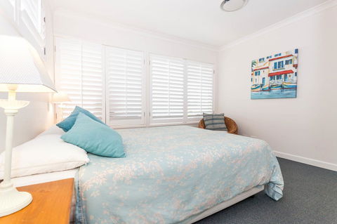 Seychelles Up - Accommodation Fremantle 19