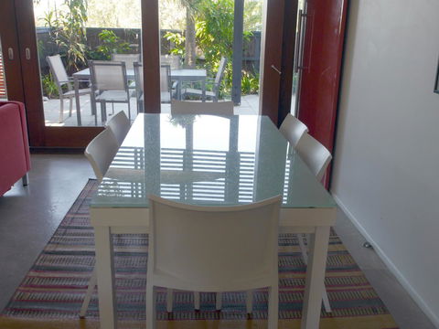 A AAA C-SHACK - Accommodation Fremantle 8