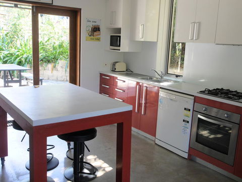 A AAA C-SHACK - Accommodation Fremantle 9