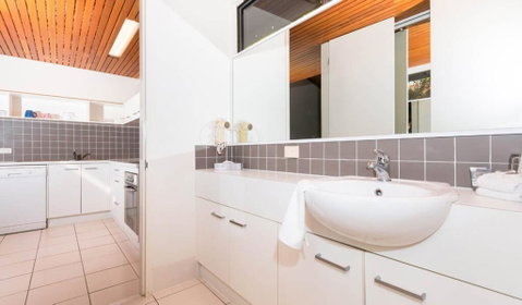 #162 Nautilus Resort - Accommodation Fremantle 3