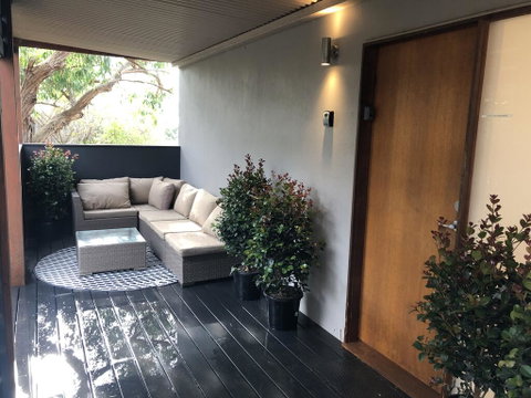 'Carinya' Coastal Cottage - Accommodation Fremantle 2