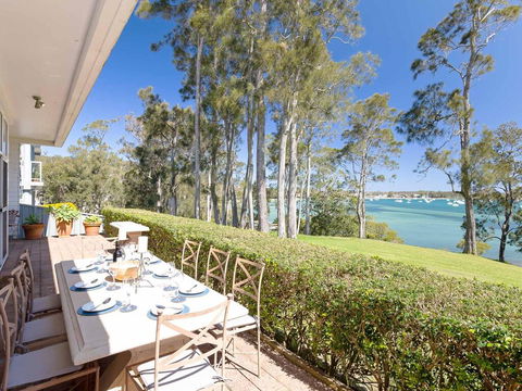 'Corlette Waterfront', 2/44 Danalene Parade - Waterfront Luxury, WIFI, Aircon, Boat Parking - Accommodation Fremantle 1