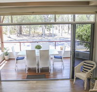 'Top Tier' Dog Friendly Holiday Home - Accommodation Fremantle