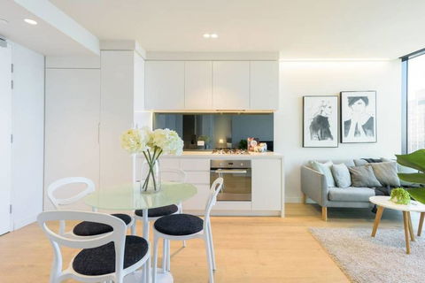 08, 1Bd 1Bth SkyCastle, Lvl 55 StunningView, FreeTram - Accommodation Fremantle 3