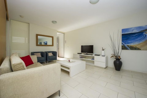 1 Bright Point Apartment 1502 - Accommodation Fremantle 3