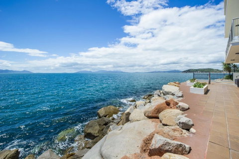 1 Bright Point Apartment 5402 - Accommodation Fremantle 3