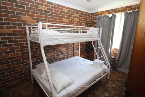 1/2 Brunswick Avenue - Accommodation Fremantle 2
