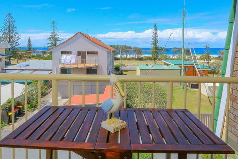 12 Kingsway Ocean View - Accommodation Fremantle 0