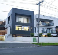 136 Light-filled Homely Box Hill Apt 2Bed2BathFreeParking - Accommodation Fremantle