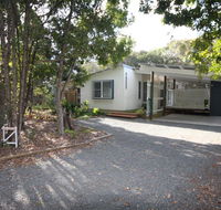 15 Belle Court - Modern architect designed open plan holiday home with outdoor shower - Accommodation Fremantle