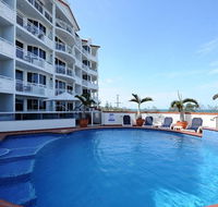 2 Bedroom Alex Unit - Ocean Pool and Park Views - Accommodation Fremantle