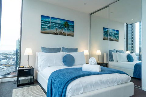 2 Bedroom Apartment With City Views - Accommodation Fremantle 3