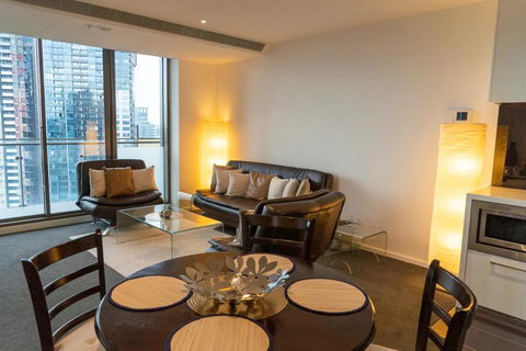 2 Bedroom Apartment With City Views - Accommodation Fremantle 0