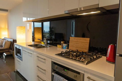2 Bedroom Apartment With City Views - Accommodation Fremantle 1